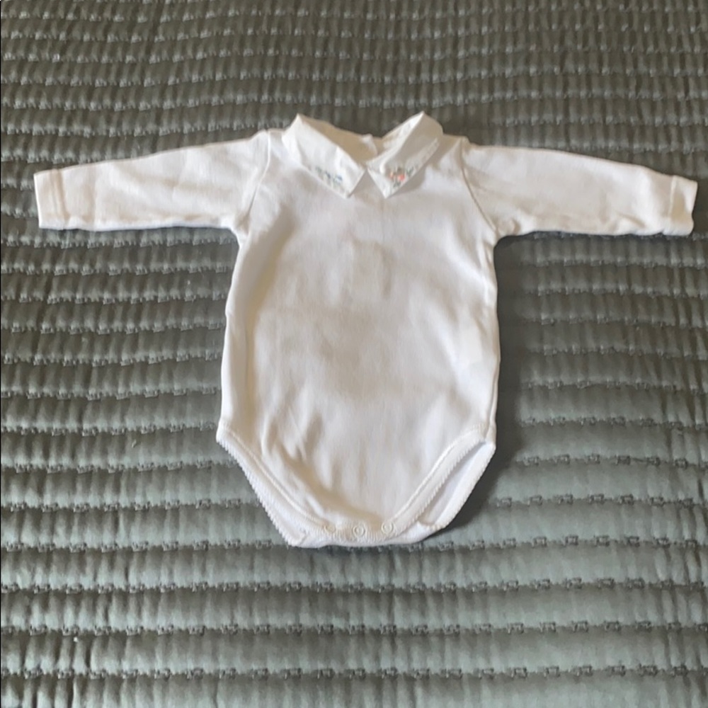Bonpoint onesie (never worn)